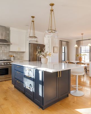 Dining room, Interior, Kitchen, Pendant Lights, Stainless Steel Appliances, Wood Texture Flooring