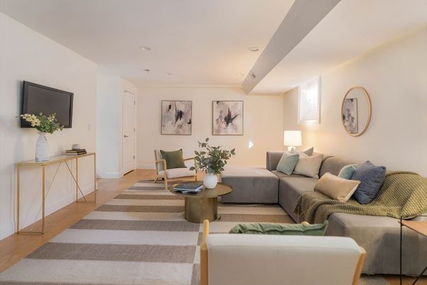 Interior, Living room, Recessed Lighting, Wood Texture Flooring