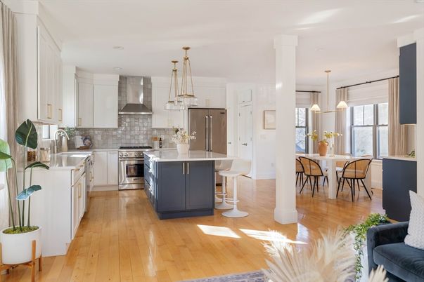 Dining room, Interior, Kitchen, Pendant Lights, Recessed Lighting, Stainless Steel Appliances, Wood Texture Flooring