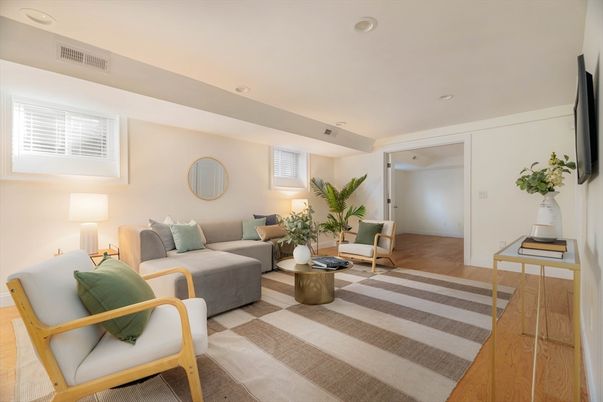 Interior, Living room, Recessed Lighting, Wood Texture Flooring