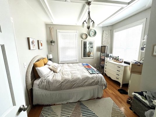 Bedroom, Interior, Pendant Lights, Wood Texture Flooring