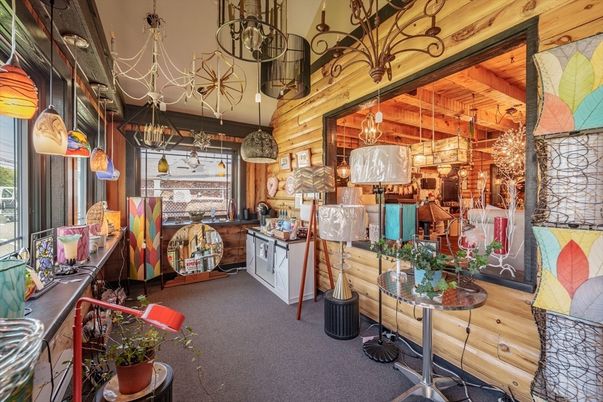Interior, Pendant Lights, Wooden Walls