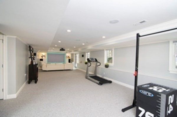 Fitness Equipment, Interior, Recessed Lighting