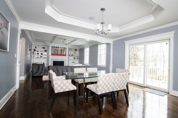Chandelier, Dining room, Fireplace, Interior, Wood Texture Flooring