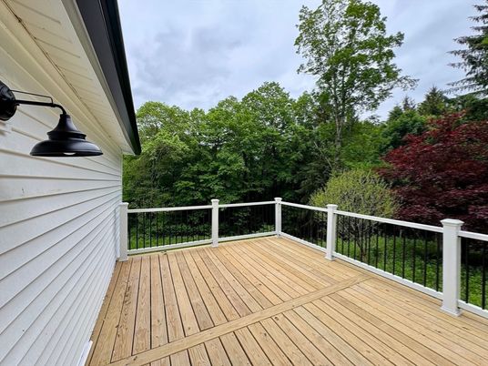 Exterior, Wood Texture Flooring