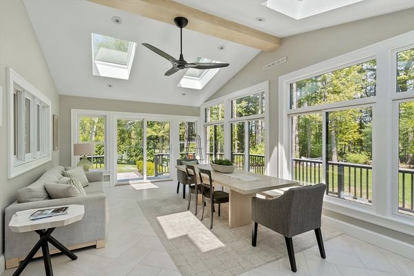 Dining room, Interior, Living room, Recessed Lighting, Sun Room, Wooden Beams