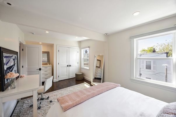 Bedroom, Home Office, Interior, Recessed Lighting, Wood Texture Flooring