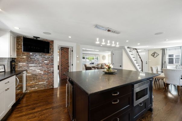 Dining room, Interior, Kitchen, Pendant Lights, Recessed Lighting, Stone Walls, Wood Texture Flooring