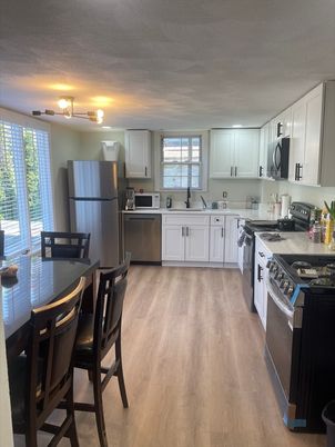 Dining room, Interior, Kitchen, Stainless Steel Appliances, Wood Texture Flooring