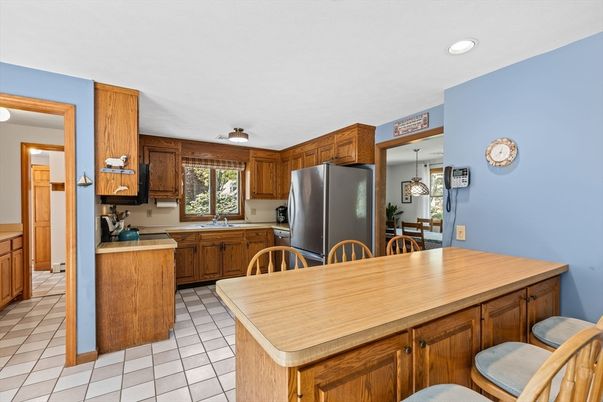 Dining room, Interior, Kitchen, Recessed Lighting