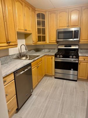 Interior, Kitchen, Stainless Steel Appliances
