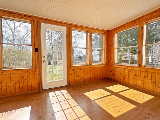 Empty room, Interior, Wood Texture Flooring, Wooden Walls