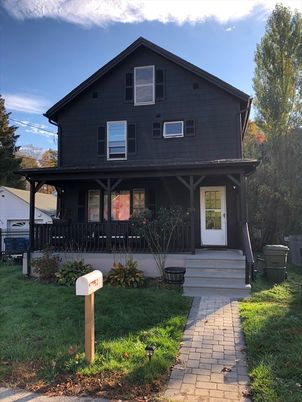 Exterior, Facade, American Craftsman