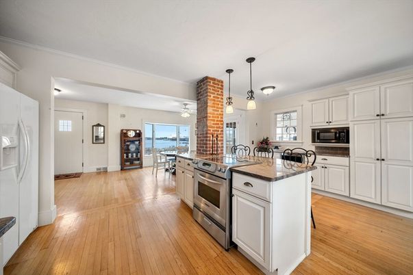 Dining room, Interior, Kitchen, Pendant Lights, Water, Wood Texture Flooring