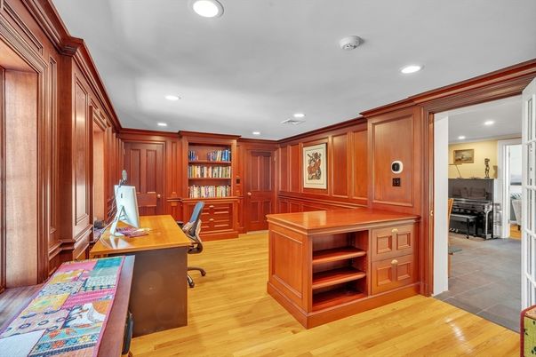 Home Office, Interior, Recessed Lighting, Wood Texture Flooring