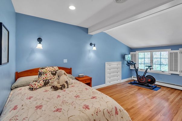 Bedroom, Fitness Equipment, Interior, Recessed Lighting, Wood Texture Flooring