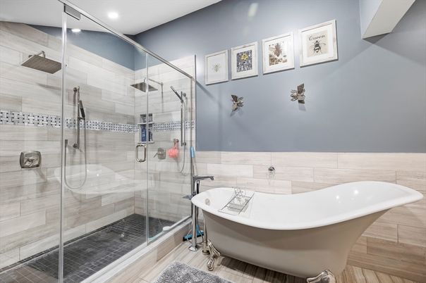 Bathroom, Free Standing Baths, Glass Shower, Interior, Recessed Lighting