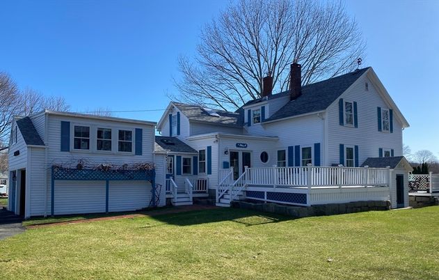 Attached, Backyard, Exterior, Facade, Farmhouse