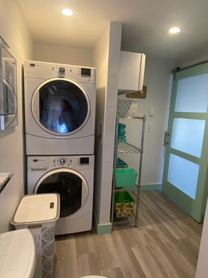 Interior, Recessed Lighting, Utility Closets, Washer, Wood Texture Flooring
