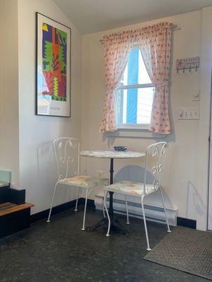 Home Office, Interior
