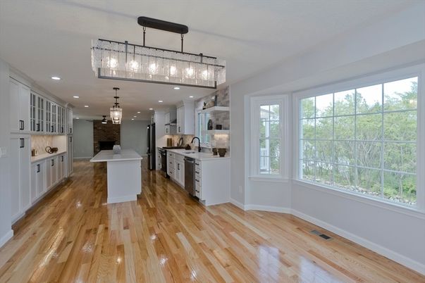 Chandelier, Interior, Kitchen, Pendant Lights, Recessed Lighting, Wood Texture Flooring