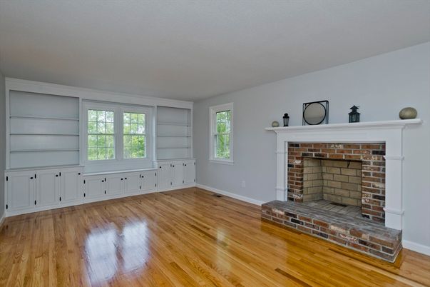 Empty room, Fireplace, Interior, Wood Texture Flooring