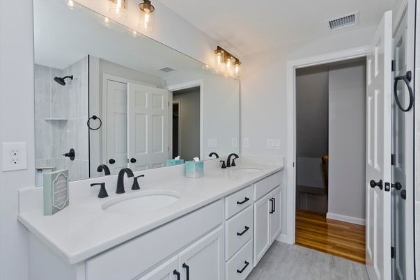 Bathroom, Dual Sink Vanities, Interior, Wood Texture Flooring