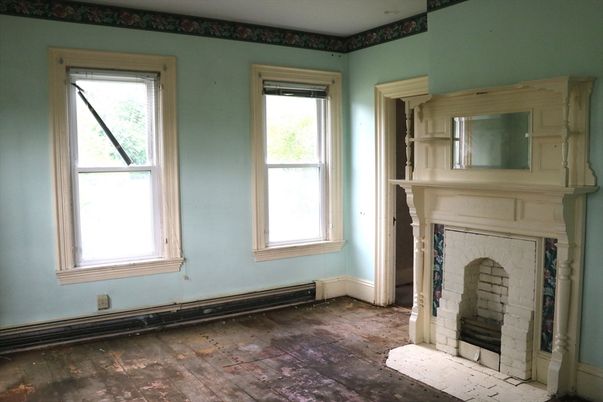 Empty room, Fireplace, Interior