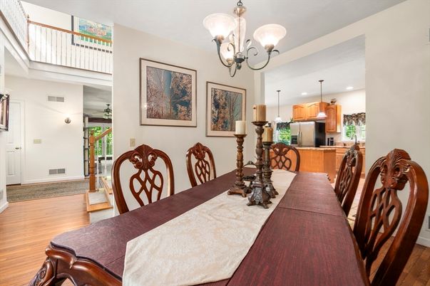 Chandelier, Dining room, Interior, Kitchen, Pendant Lights, Recessed Lighting, Wood Texture Flooring