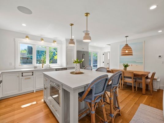Dining room, Interior, Kitchen, Pendant Lights, Recessed Lighting, Stainless Steel Appliances, Wood Texture Flooring
