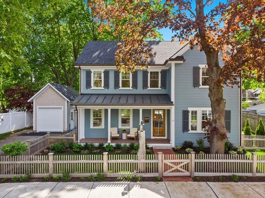 Detached Garage, Exterior, Facade, Queen Anne Victorian