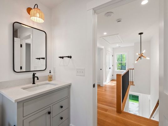 Bathroom, Interior, Pendant Lights, Recessed Lighting, Wood Texture Flooring