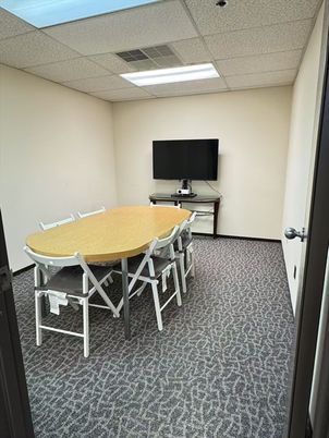 Dining room, Interior, Recessed Lighting