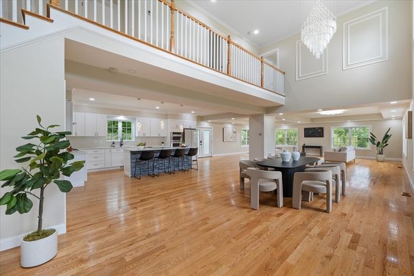 Chandelier, Dining room, Interior, Kitchen, Recessed Lighting, Wood Texture Flooring