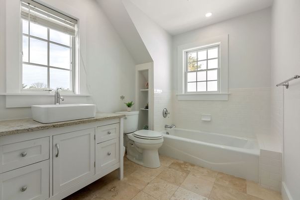 Bathroom, Interior, Recessed Lighting