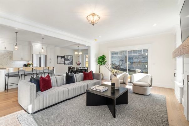 Chandelier, Dining room, Interior, Kitchen, Living room, Pendant Lights, Recessed Lighting, Wood Texture Flooring