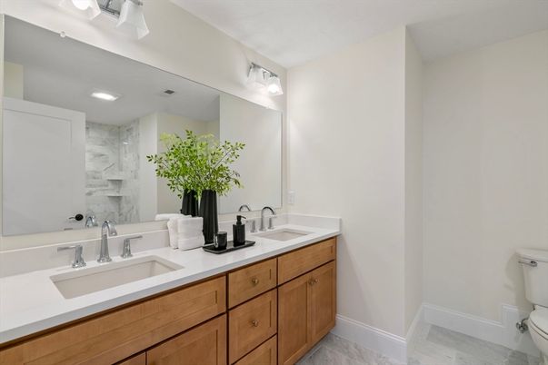 Bathroom, Dual Sink Vanities, Interior, Marble, Marble Walls, Recessed Lighting