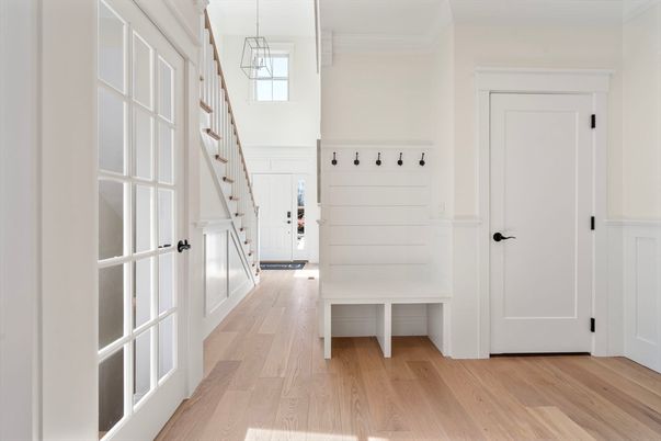 Interior, Pendant Lights, Wood Texture Flooring
