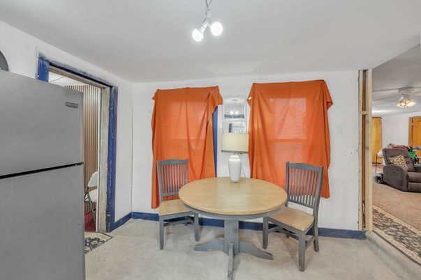 Dining room, Interior