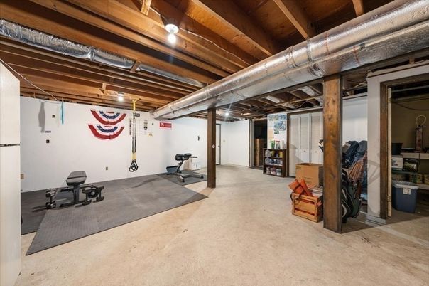 Fitness Equipment, Interior, Wooden Beams, Wooden Ceilings