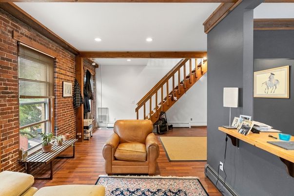 Home Office, Interior, Recessed Lighting, Stone Walls, Wood Texture Flooring