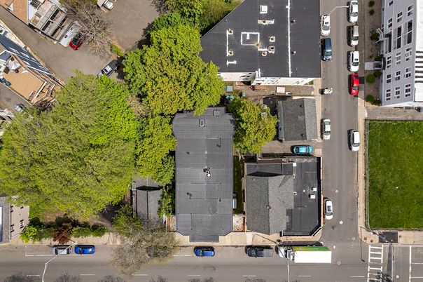 Exterior, Drone