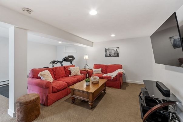 Fitness Equipment, Interior, Living room, Recessed Lighting