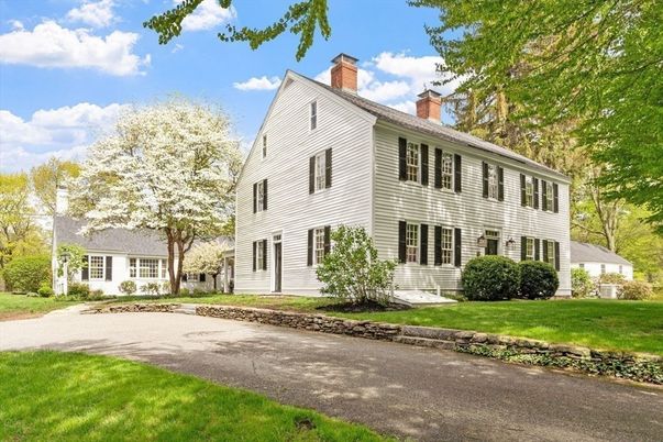 Backyard, Exterior, Facade, Georgian