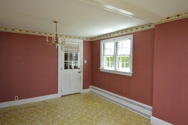 Chandelier, Empty room, Interior