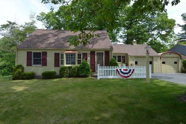 Attached, Backyard, Detached Garage, Exterior, Facade, Cape Cod