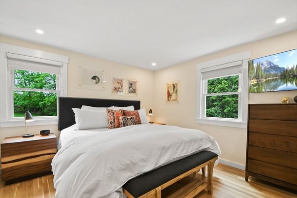 Bedroom, Interior, Recessed Lighting, Wood Texture Flooring
