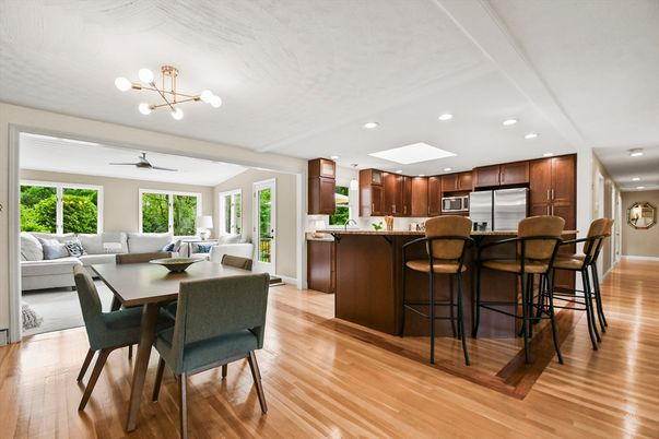 Dining room, Interior, Kitchen, Living room, Pendant Lights, Recessed Lighting, Stainless Steel Appliances, Wood Texture Flooring