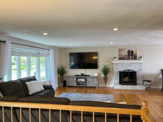 Fireplace, Interior, Living room, Recessed Lighting, Wood Texture Flooring
