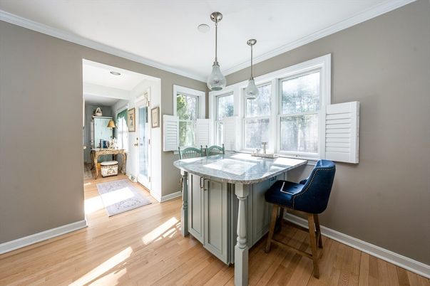 Dining room, Interior, Pendant Lights, Recessed Lighting, Wood Texture Flooring